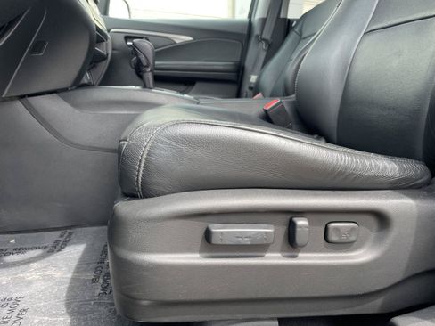 Used 2017 Honda Pilot EX-L image 24