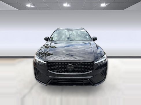 Certified 2024 Volvo XC60 B5 Ultimate AWD/4WD image 6