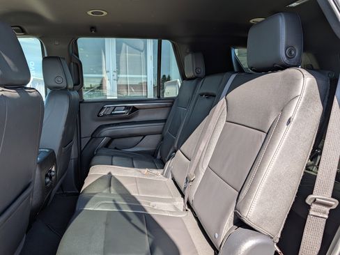 Certified 2025 Chevrolet Tahoe LT AWD/4WD image 9