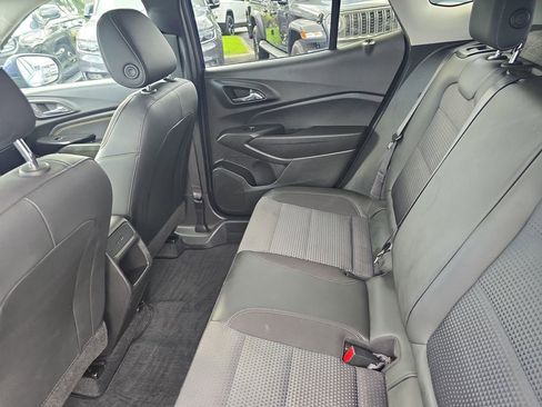 Used 2024 Chevrolet Trax LT image 11