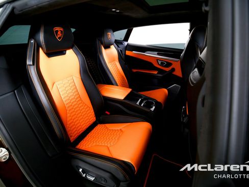 Used 2019 Lamborghini Urus image 24