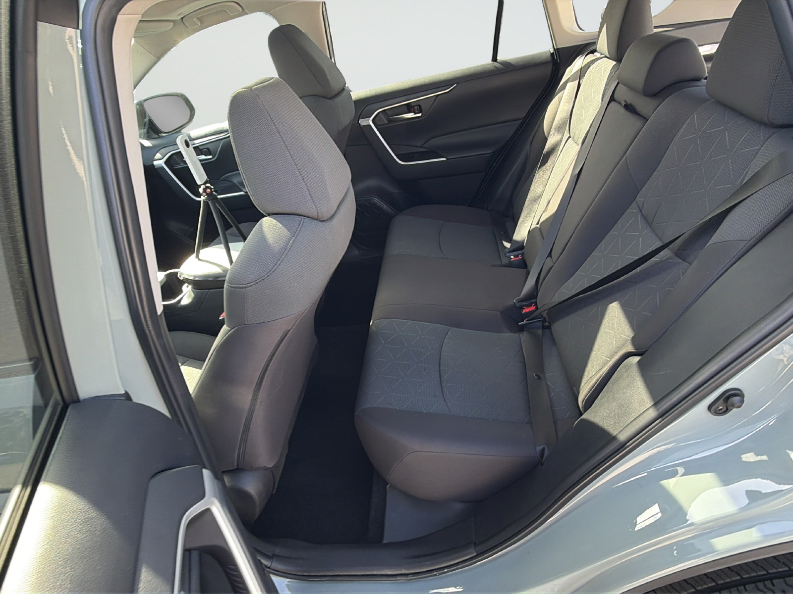 Used 2023 Toyota RAV4 XLE w/ Convenience Package FWD image 34