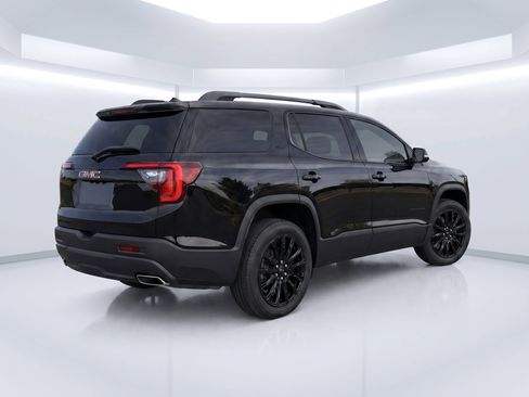 Used 2022 GMC Acadia SLT w/ Elevation Edition FWD image 4