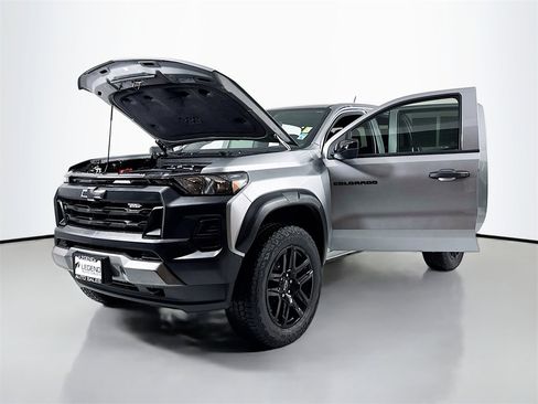 Used 2024 Chevrolet Colorado Trail Boss w/ Advanced Trailering Package image 21