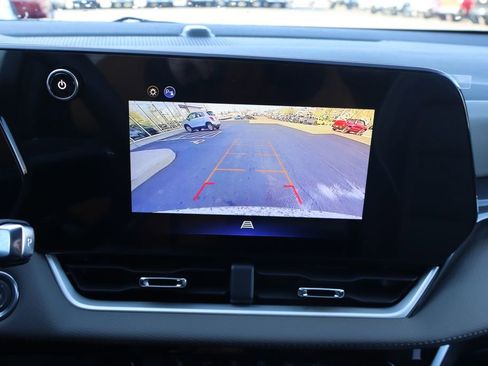 New 2026 Chevrolet Equinox LT image 12