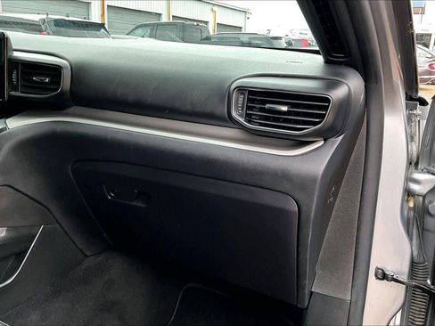 Used 2020 Ford Explorer XLT w/ Equipment Group 202A image 18