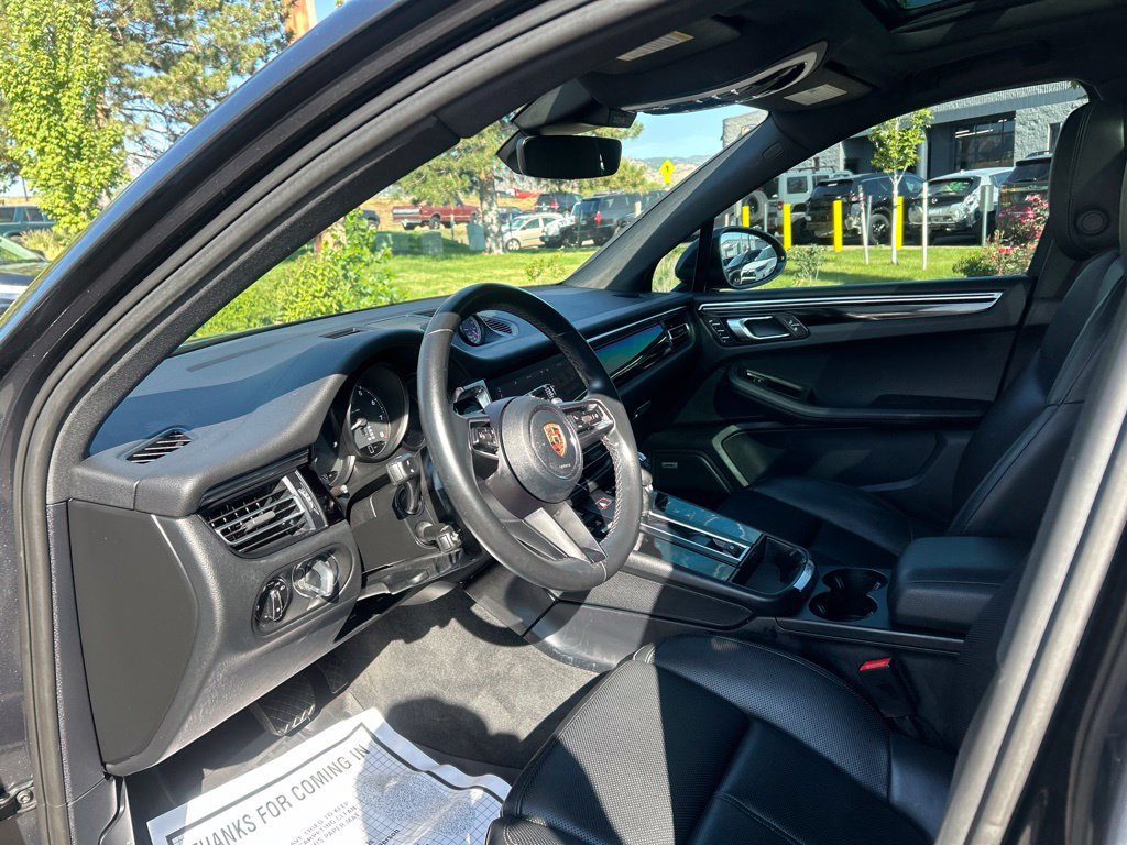 Used 2023 Porsche Macan Turbo AWD/4WD image 22