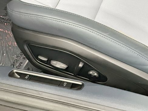 Used 2026 Porsche 911 Carrera GTS image 18