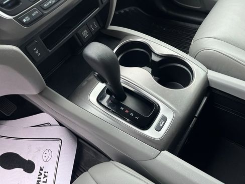Used 2016 Honda Pilot EX-L image 25