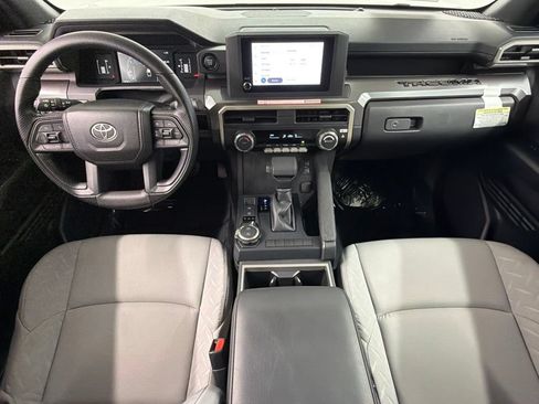 Certified 2026 Toyota Tacoma SR5 AWD/4WD image 36