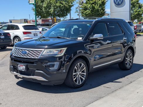 Used 2017 Ford Explorer Platinum AWD/4WD image 10