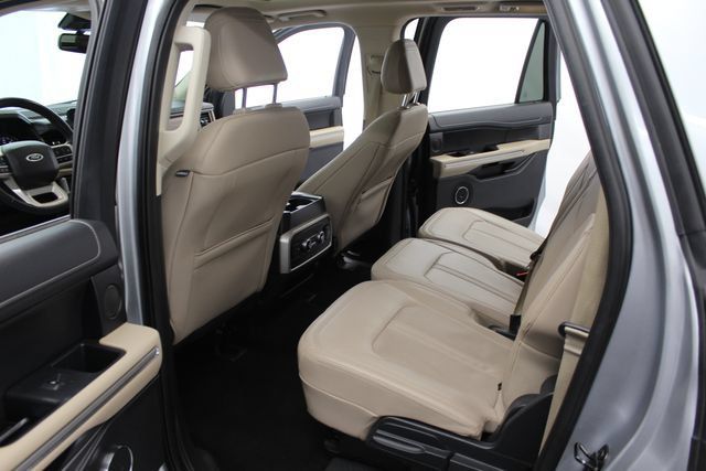 Used 2023 Ford Expedition Max Limited AWD/4WD image 27
