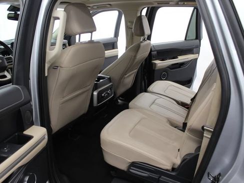 Used 2023 Ford Expedition Max Limited AWD/4WD image 27