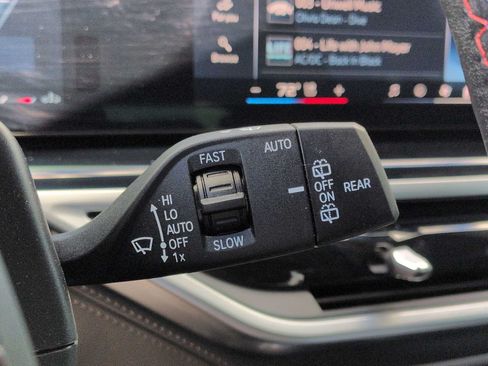 Used 2024 BMW X7 M60i w/ Executive Package AWD/4WD image 27