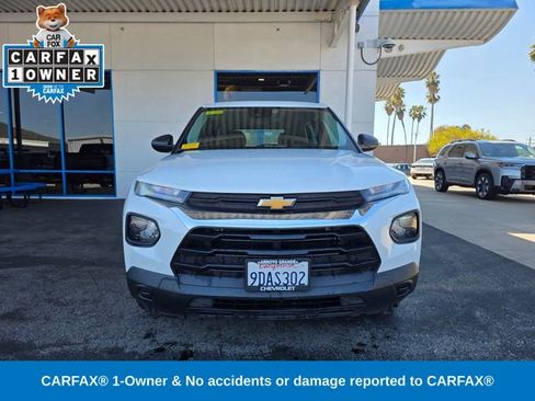 Used 2022 Chevrolet TrailBlazer LS FWD image 2