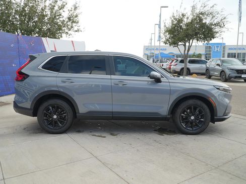 New 2026 Honda CR-V EX image 4