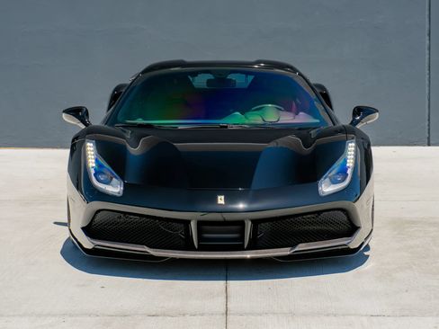 Used 2018 Ferrari 488 Spider RWD image 4