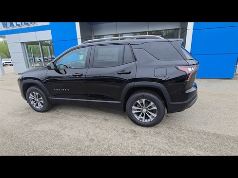 New 2025 Chevrolet Equinox LT w/ Convenience Package II image 6