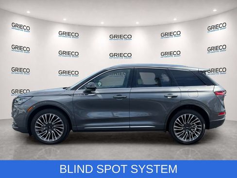 Used 2022 Lincoln Corsair Reserve w/ Luxury Package FWD image 4
