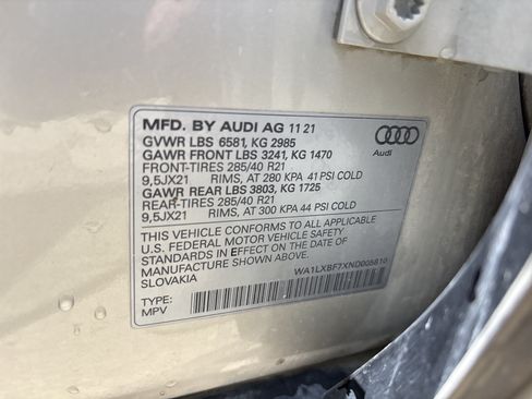 Used 2022 Audi Q7 3.0T Premium Plus w/ Premium Plus Package AWD/4WD image 35