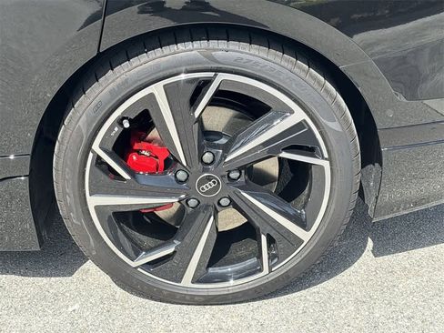 New 2025 Audi S6 e-tron Premium Plus image 22