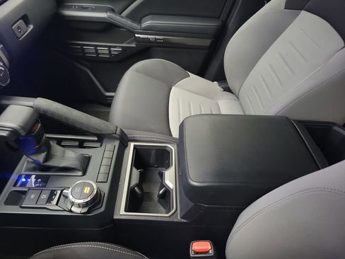 Used 2024 Toyota Tacoma TRD Sport image 27