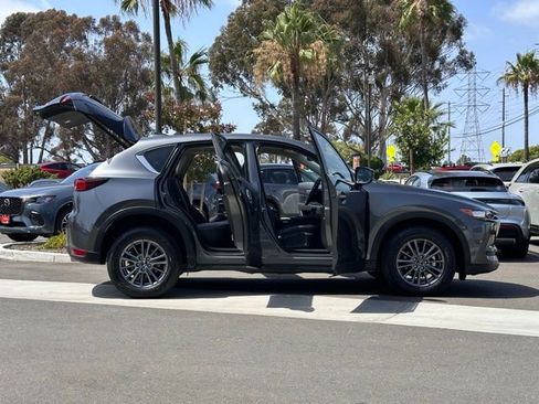 Used 2019 MAZDA CX-5 Touring FWD image 29