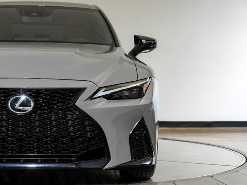 Used 2024 Lexus IS 500 image 49