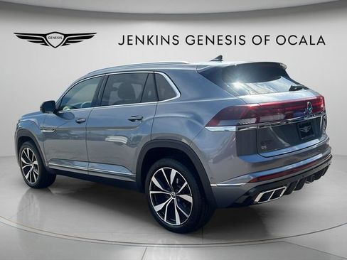 Used 2024 Volkswagen Atlas Cross Sport SEL Premium R-Line AWD/4WD image 5