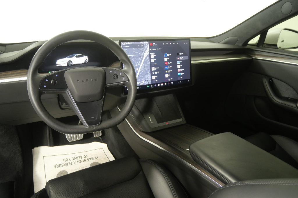 Used 2023 Tesla Model S AWD/4WD image 22