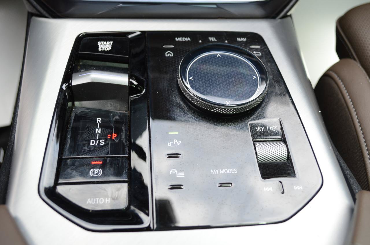 Used 2025 BMW X3 xDrive30i AWD/4WD image 29