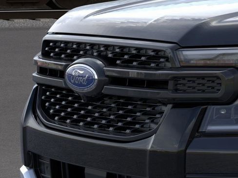 New 2025 Ford Ranger Lariat w/ FX4 Off-Road Package image 17
