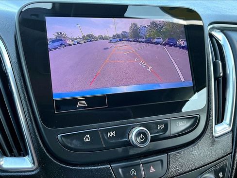 Used 2024 Chevrolet Malibu LT FWD image 20