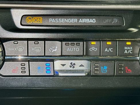Used 2022 Ford F250 Platinum AWD/4WD image 18