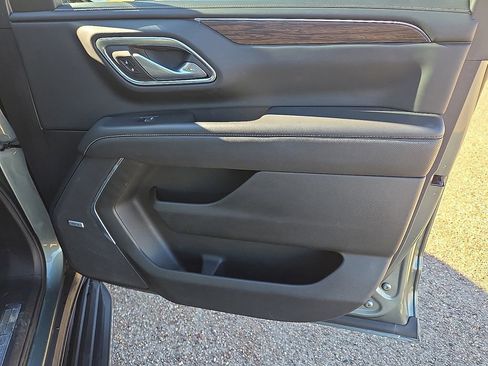 Used 2024 Chevrolet Tahoe Premier image 14