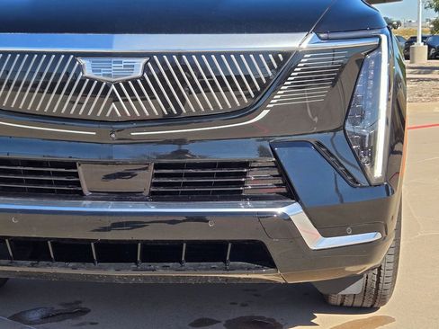 New 2026 Cadillac Escalade IQ Luxury 1 w/ LPO, Floor Liner Package image 6