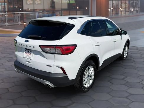 Used 2022 Ford Escape SE AWD/4WD image 10
