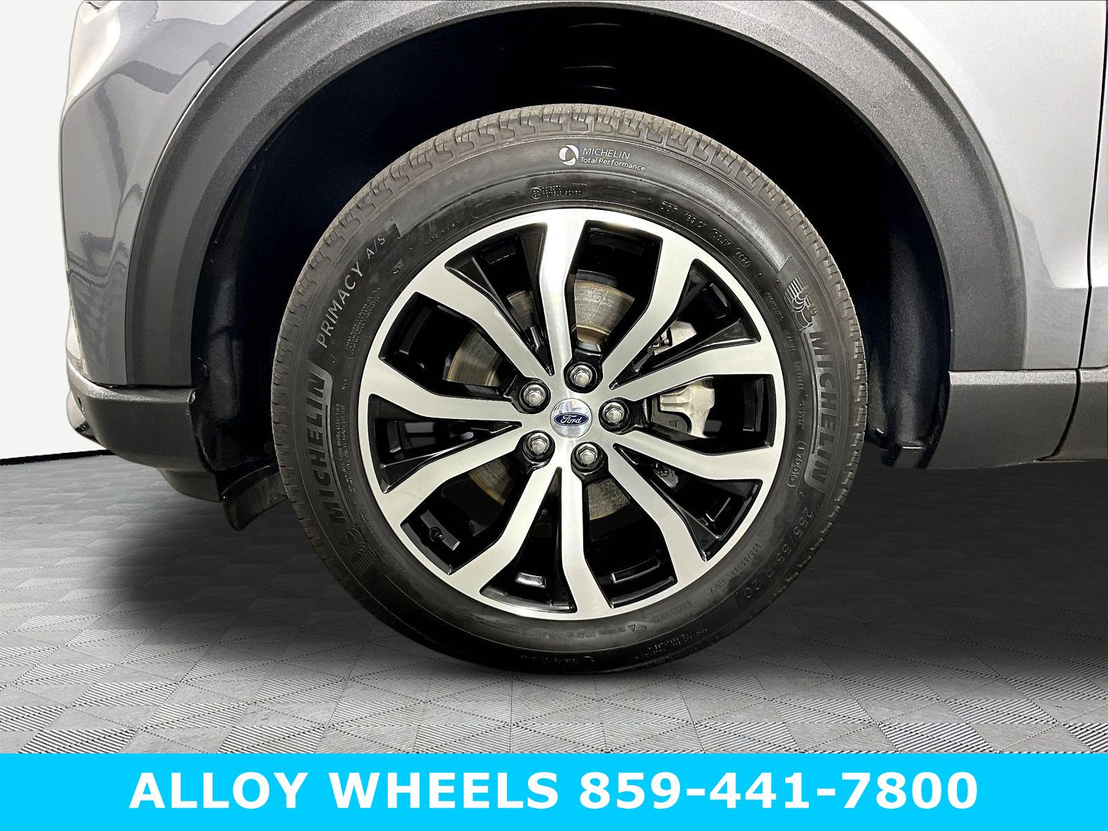 Used 2025 Ford Explorer ST-Line AWD/4WD image 7