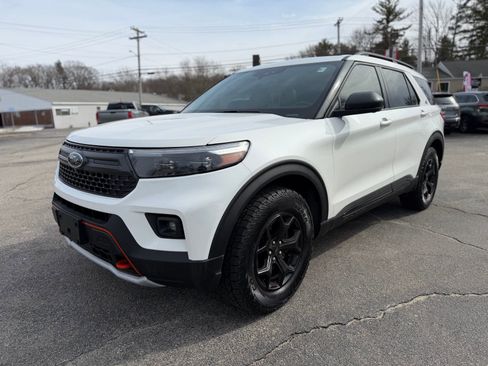 Used 2023 Ford Explorer Timberline image 8