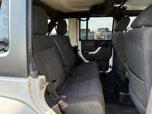 Used 2012 Jeep Wrangler Unlimited Sahara w/ Dual Top Group image 17