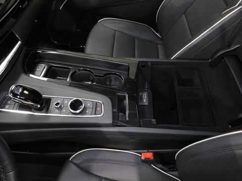 Used 2024 Cadillac Escalade ESV Sport w/ LPO, ONYX Package image 35