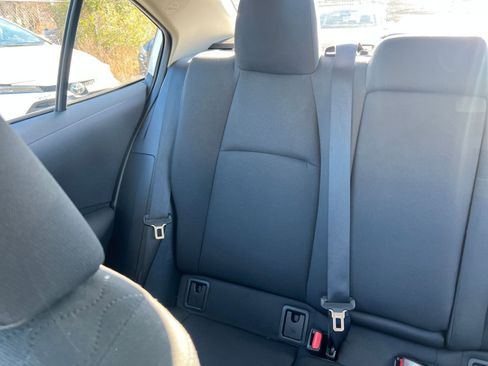 Used 2025 Toyota Corolla LE image 37