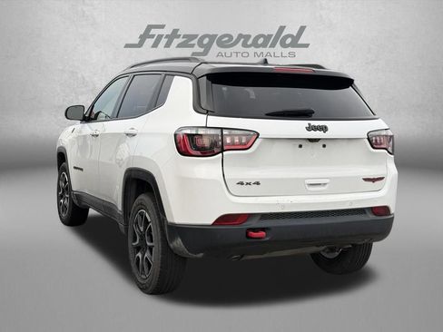 Used 2024 Jeep Compass Trailhawk AWD/4WD image 7