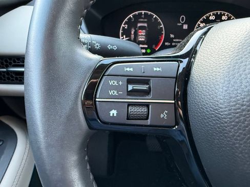 Used 2024 Honda HR-V EX-L image 13