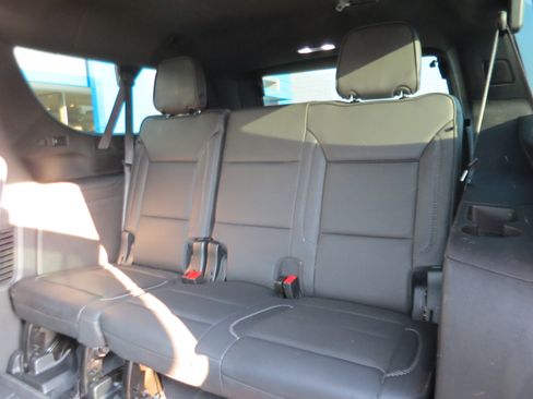 Used 2023 GMC Yukon XL Denali w/ Max Trailering Package AWD/4WD image 14