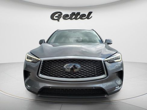 Used 2019 INFINITI QX50 Essential w/ Sensory Package FWD image 2