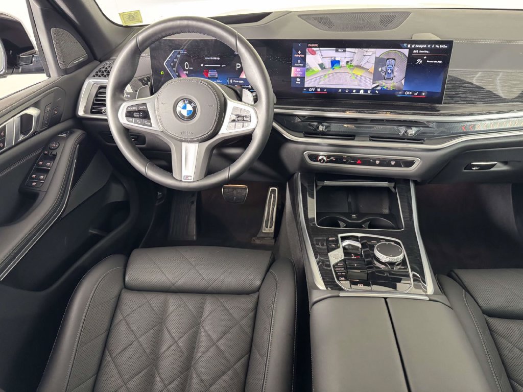 Used 2026 BMW X5 xDrive40i w/ M Sport Package AWD/4WD image 5
