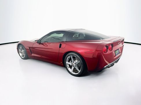 Used 2007 Chevrolet Corvette Coupe w/ Preferred Equipment Group RWD image 5