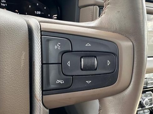 Certified 2023 GMC Yukon XL Denali w/ Denali Reserve Package image 27