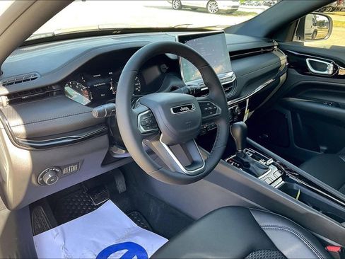 New 2025 Jeep Compass Latitude w/ Sun & Sound Group image 6